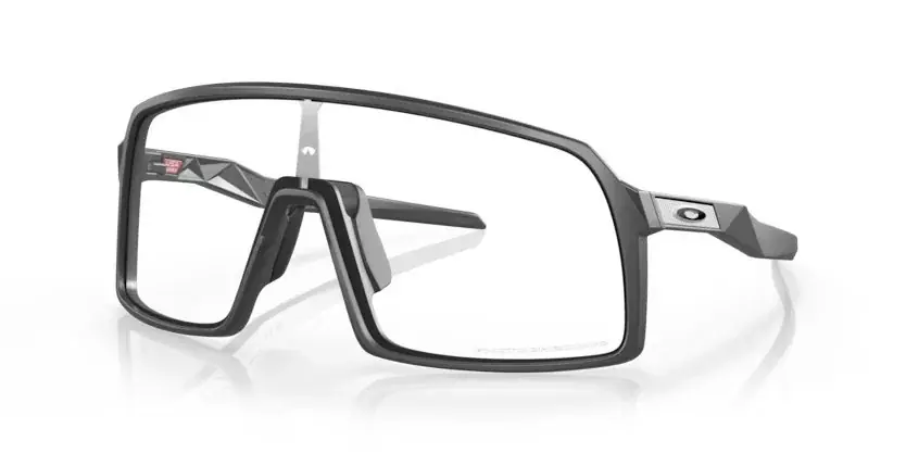 Premium Oakley Sutro Matte Carbon Clear Photochromic